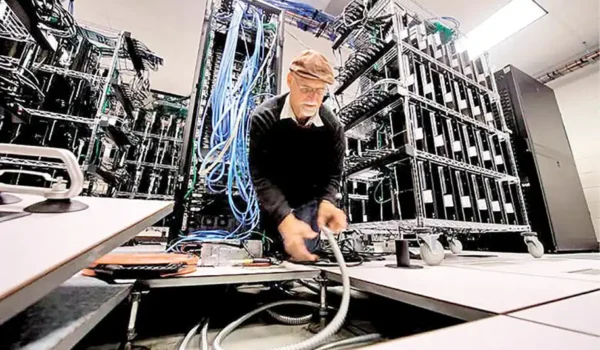 ساخت ابر کامپیوتر